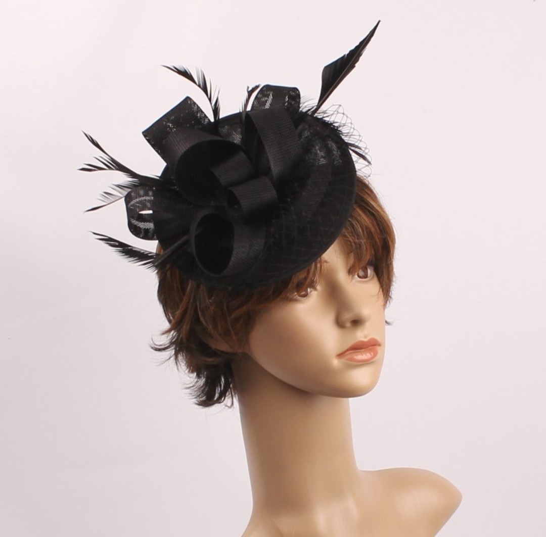 Linen band hatinater w sinamay bow and feather  black STYLE: HS/4685 /BLK image 0